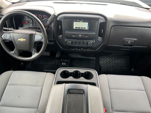 Used 2019 Chevrolet Silverado 2500 W/T image 3