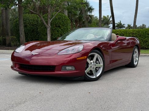 Used 2006 Chevrolet Corvette Convertible RWD image 1