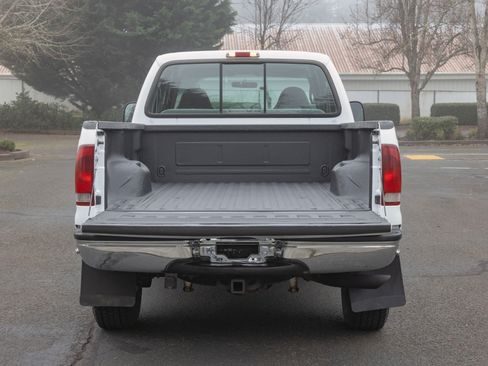 Used 1999 Ford F350 XLT image 26