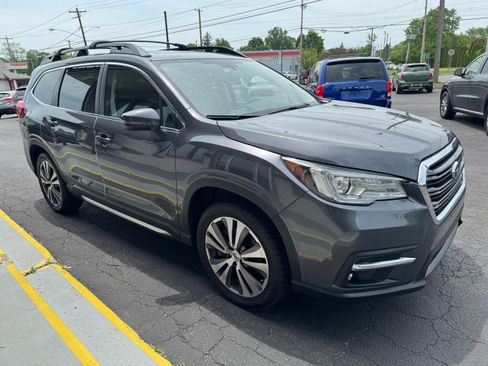 Used 2021 Subaru Ascent Limited 7-Passenger AWD/4WD image 3