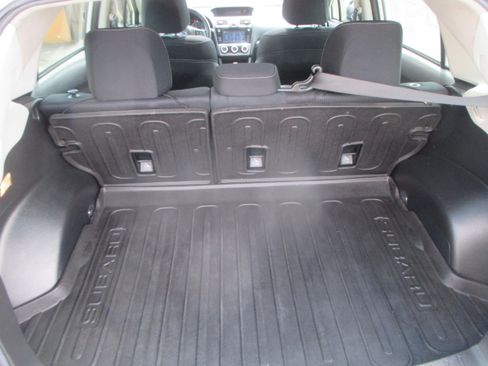 Used 2016 Subaru Impreza 2.0i Premium image 14