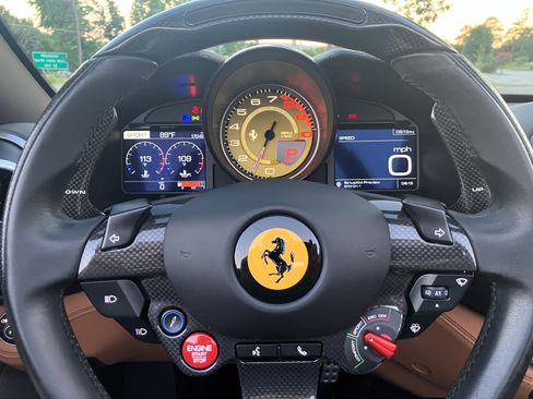 Used 2019 Ferrari Portofino UNAVAIL RWD image 14