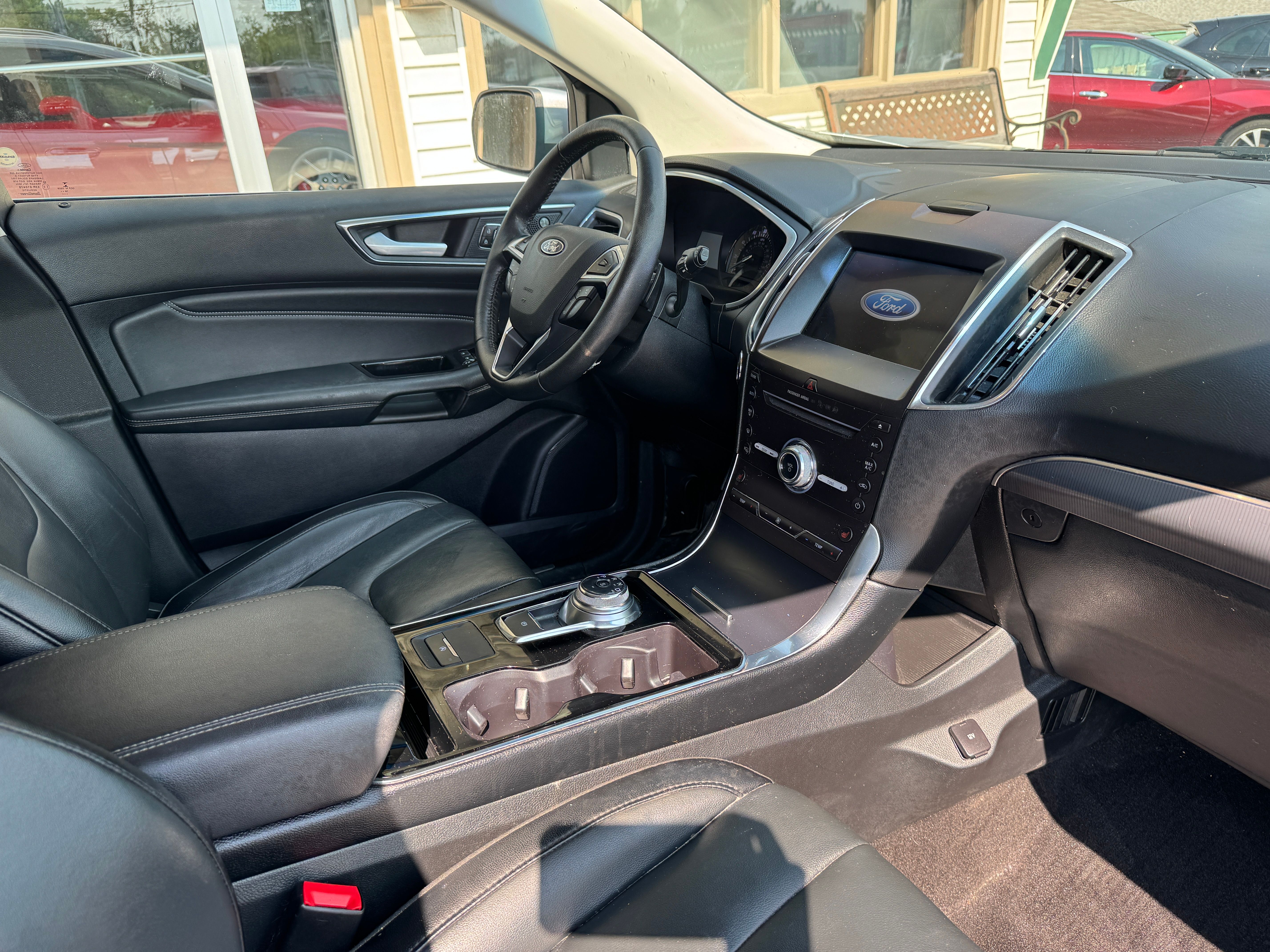 Used 2019 Ford Edge AWD Titanium image 14