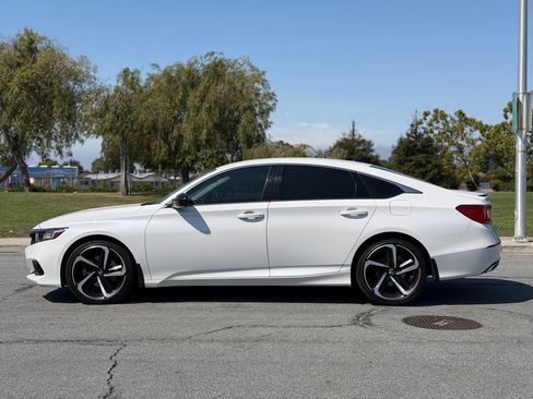 Used 2022 Honda Accord 1.5T Sport Special Edition image 2