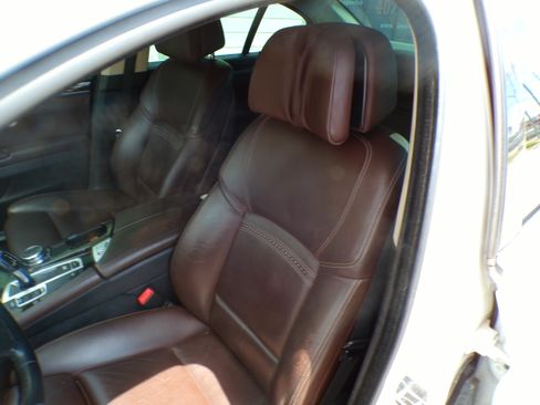 Used 2015 BMW 528i Sedan RWD image 24