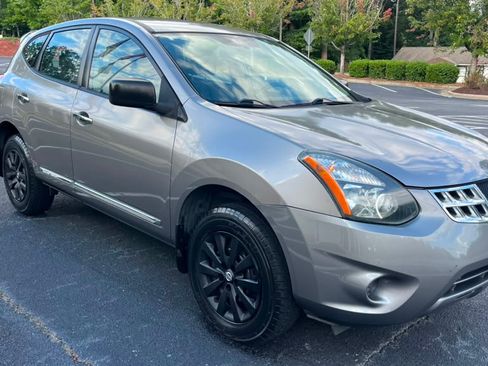 Used 2011 Nissan Rogue 2WD image 3