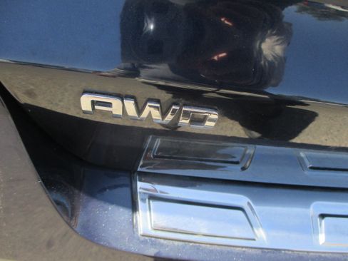 Used 2016 Chevrolet Traverse AWD LTZ image 14