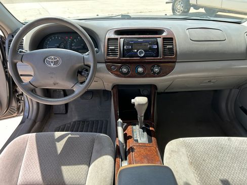 Used 2003 Toyota Camry SE image 15