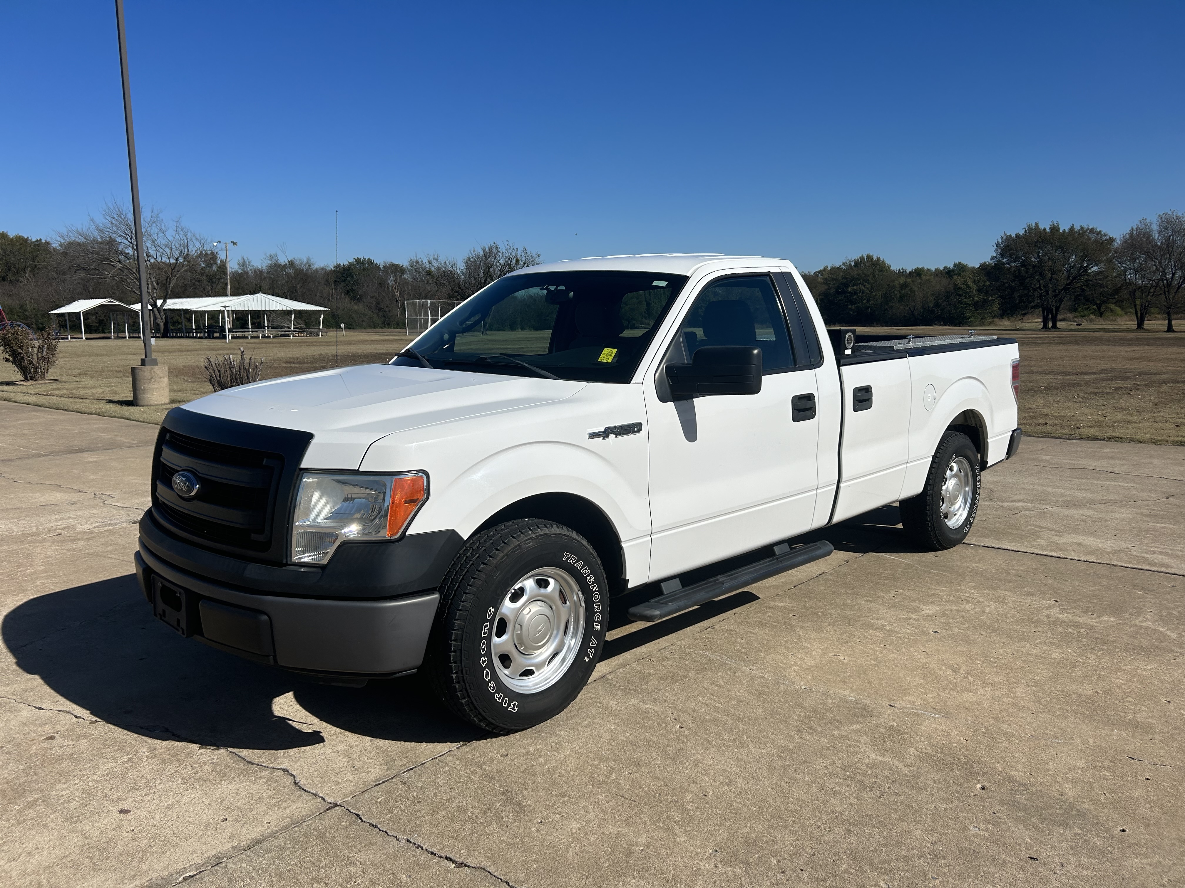 Used 2014 Ford F150 2WD Regular Cab image 1