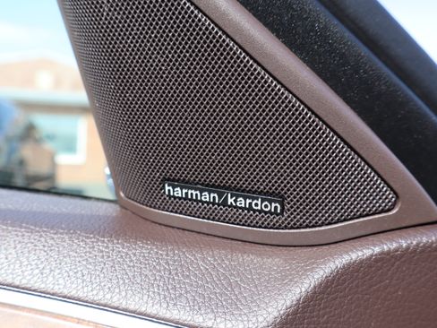 Used 2015 Mercedes-Benz E 350 Sport image 20