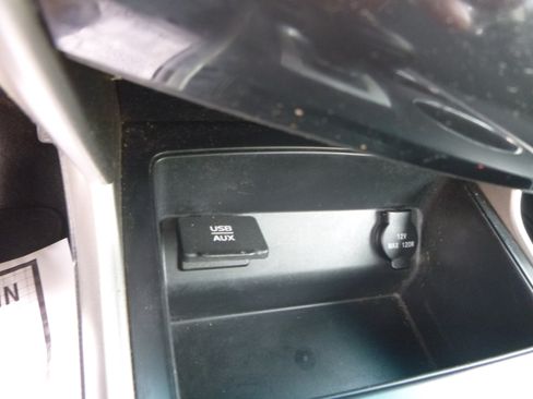 Used 2015 Nissan Altima 2.5 SV image 25