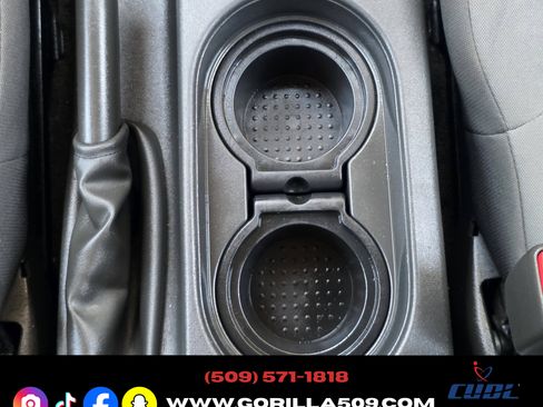 Used 2010 Nissan Xterra 4WD image 13