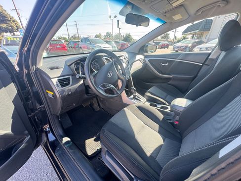 Used 2016 Hyundai Elantra GT image 14