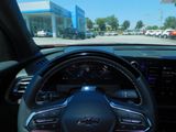 New 2026 Chevrolet Traverse Z71 image 2