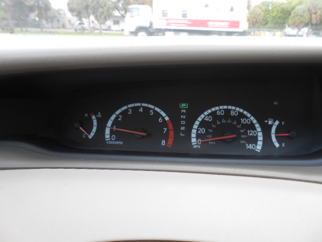 Used 2001 Toyota Avalon XL FWD image 16