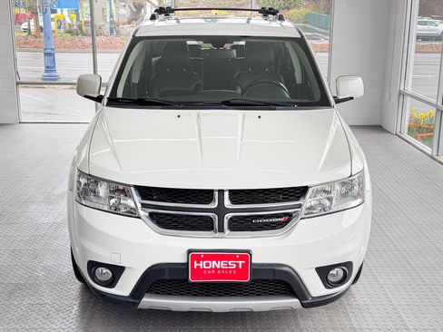 Used 2015 Dodge Journey R/T image 2
