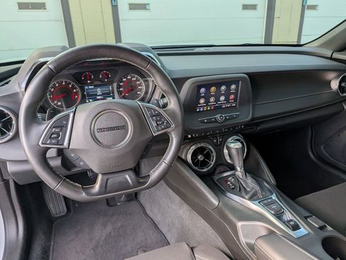 Used 2024 Chevrolet Camaro LT image 7