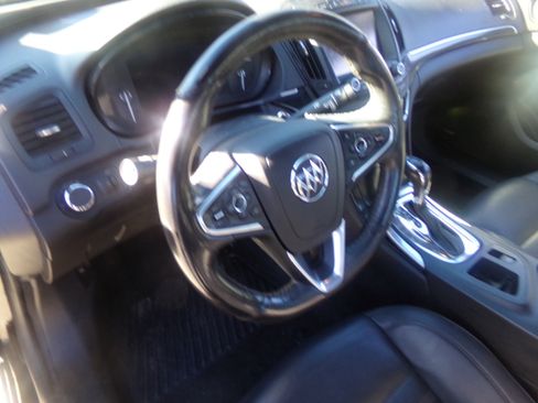 Used 2016 Buick Regal GS image 9