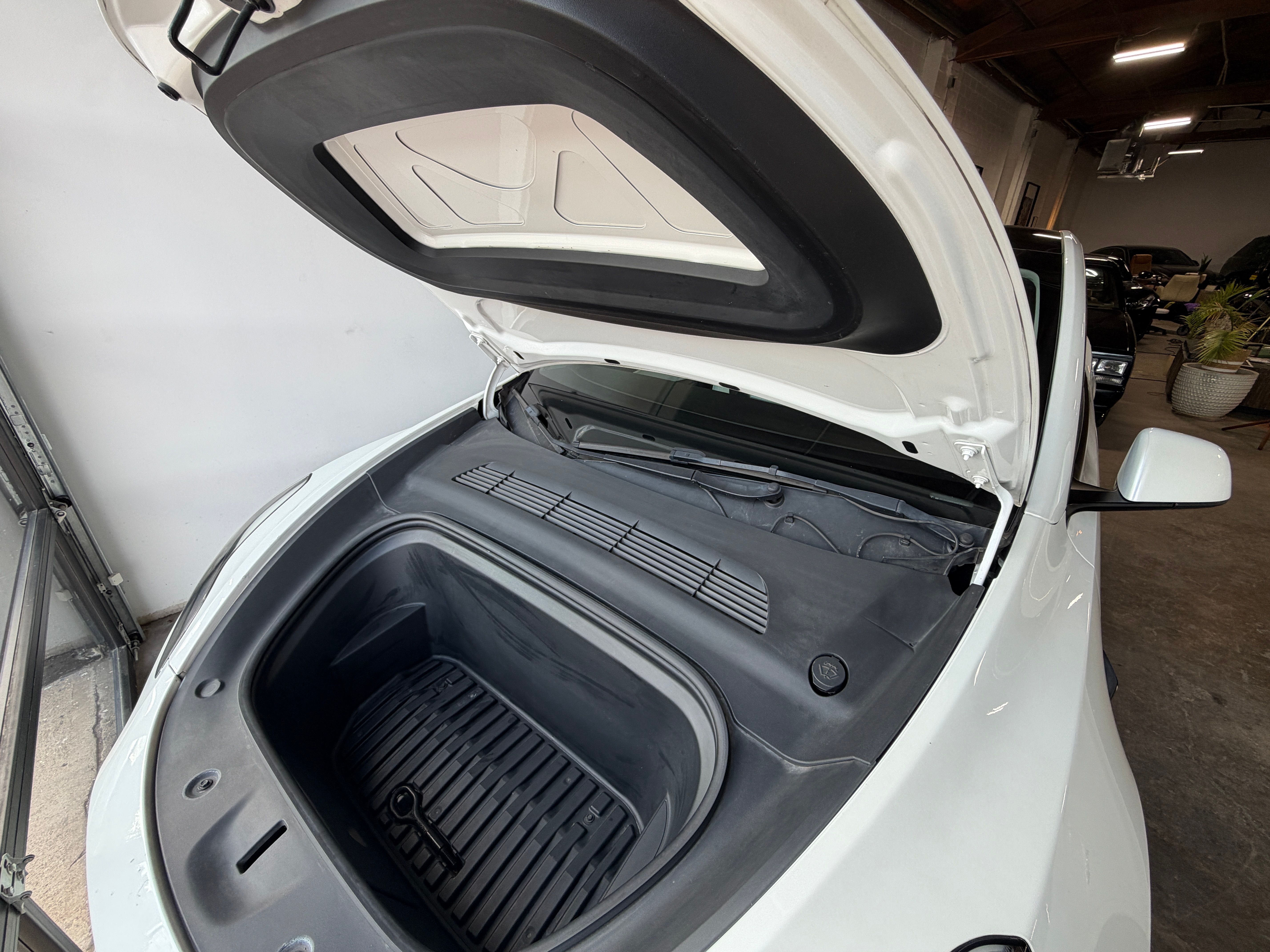 Used 2021 Tesla Model Y AWD image 33