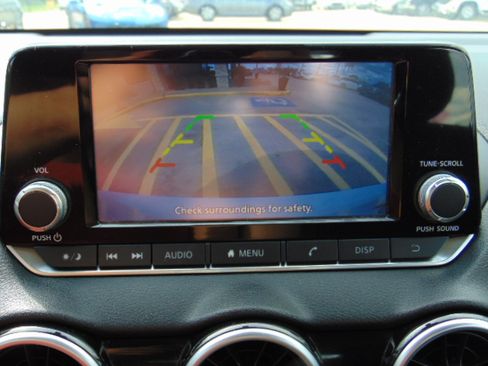 Used 2021 Nissan Sentra S image 18