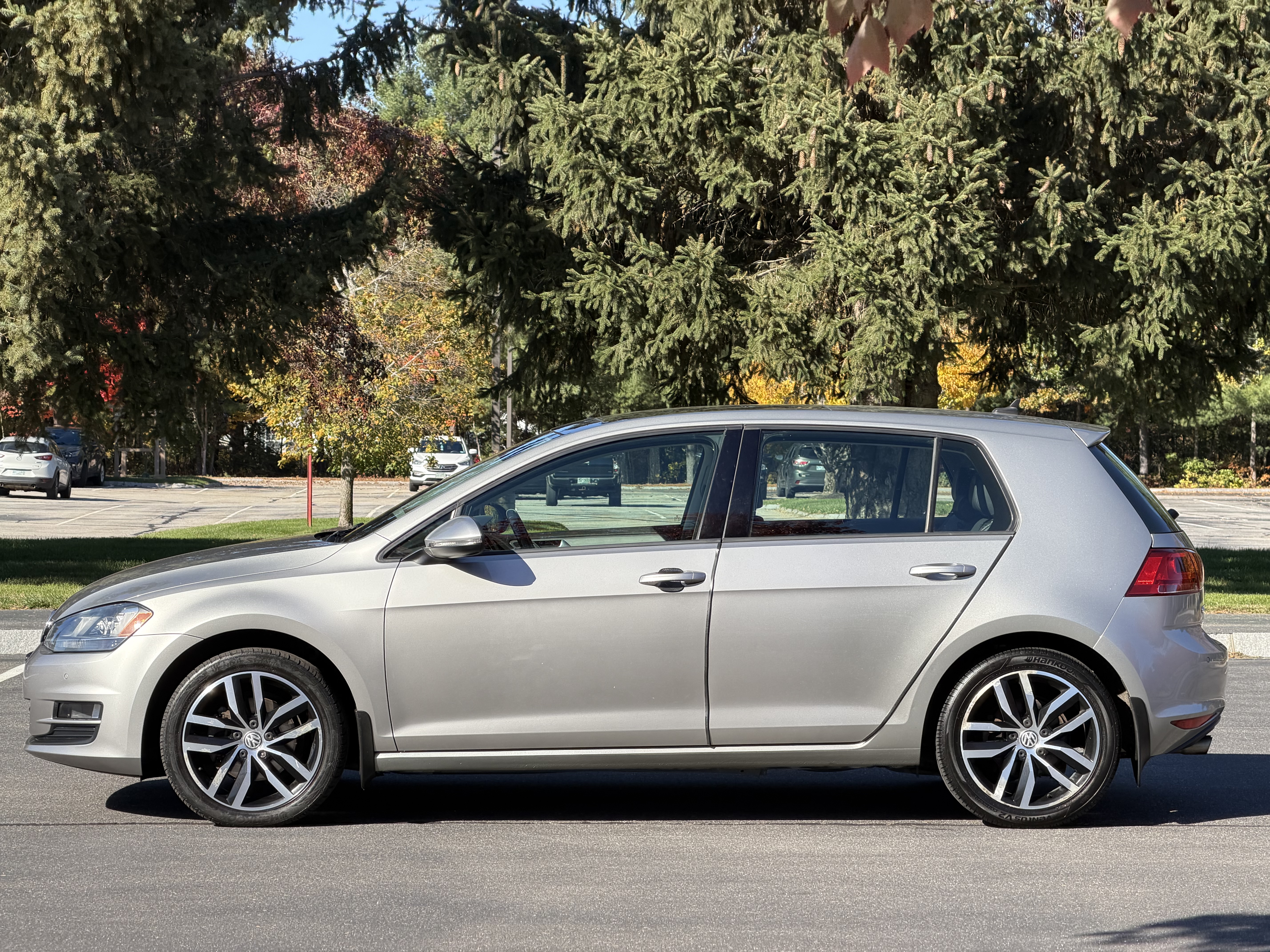 Used 2016 Volkswagen Golf SE FWD image 61