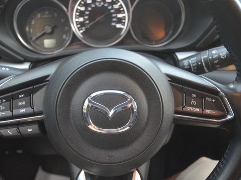 Used 2017 MAZDA CX-5 AWD Touring image 12