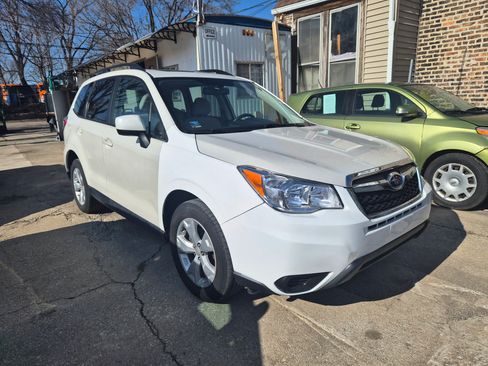Used 2015 Subaru Forester 2.5i Premium image 2