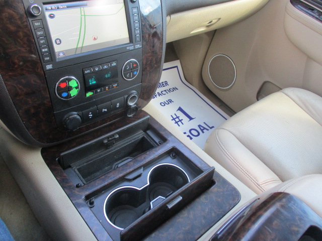 Used 2012 GMC Yukon AWD Denali image 54