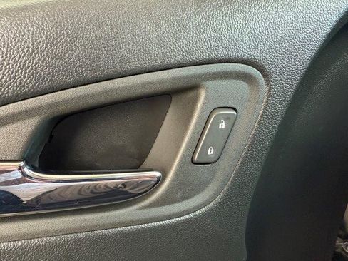 Used 2022 Chevrolet Colorado LT image 19