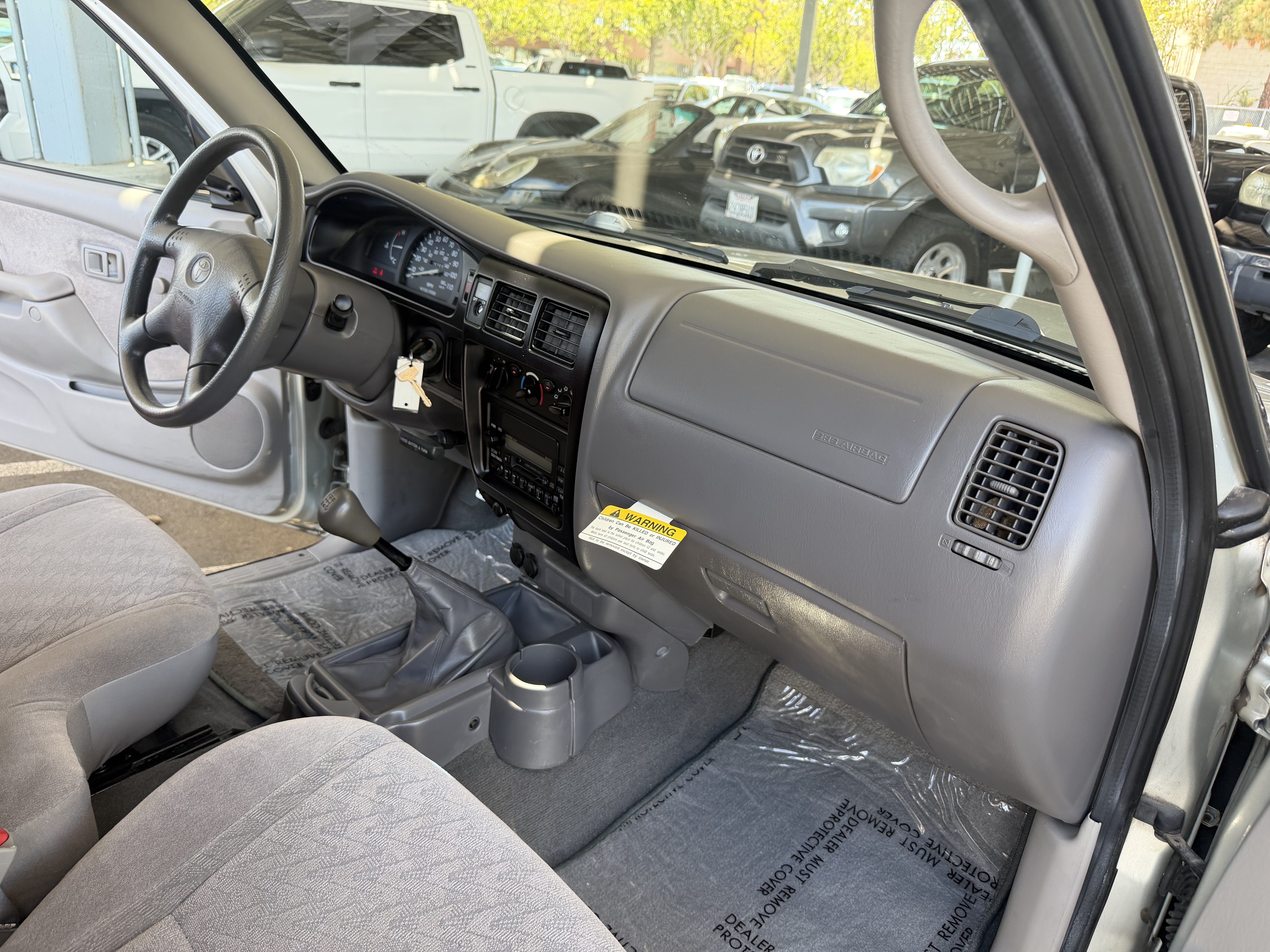 Used 2001 Toyota Tacoma 2WD Xtracab image 33