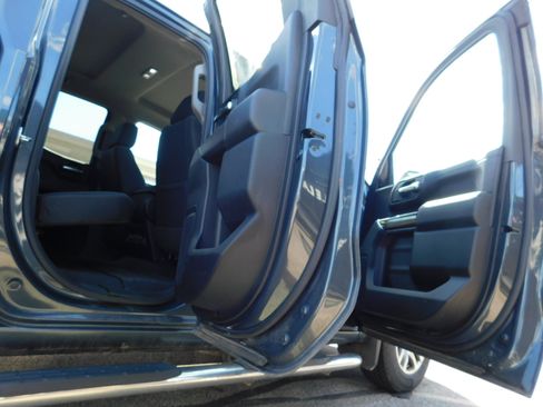 Used 2019 Chevrolet Silverado 1500 LT image 13