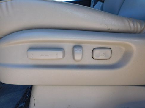 Used 2014 Honda Odyssey EX-L image 11