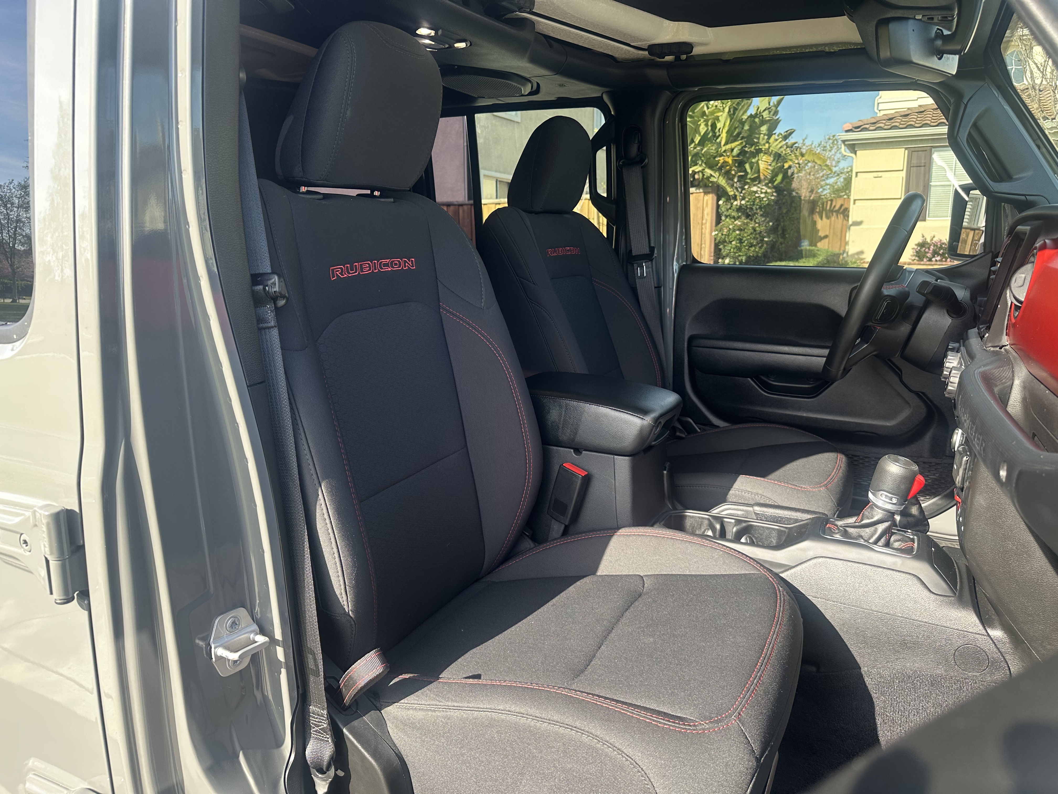 Used 2022 Jeep Wrangler Unlimited Rubicon AWD/4WD image 18