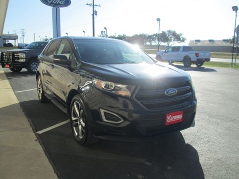 Used 2018 Ford Edge Sport image 17