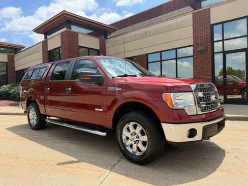 Used 2014 Ford F150 4x4 SuperCrew image 1