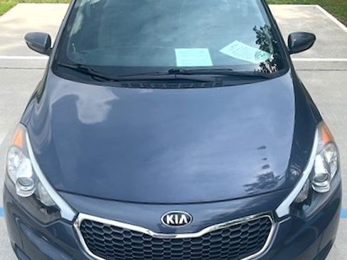 Used 2015 Kia Forte LX image 14