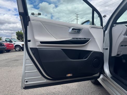 Used 2020 Toyota Mirai UNAVAIL FWD image 26