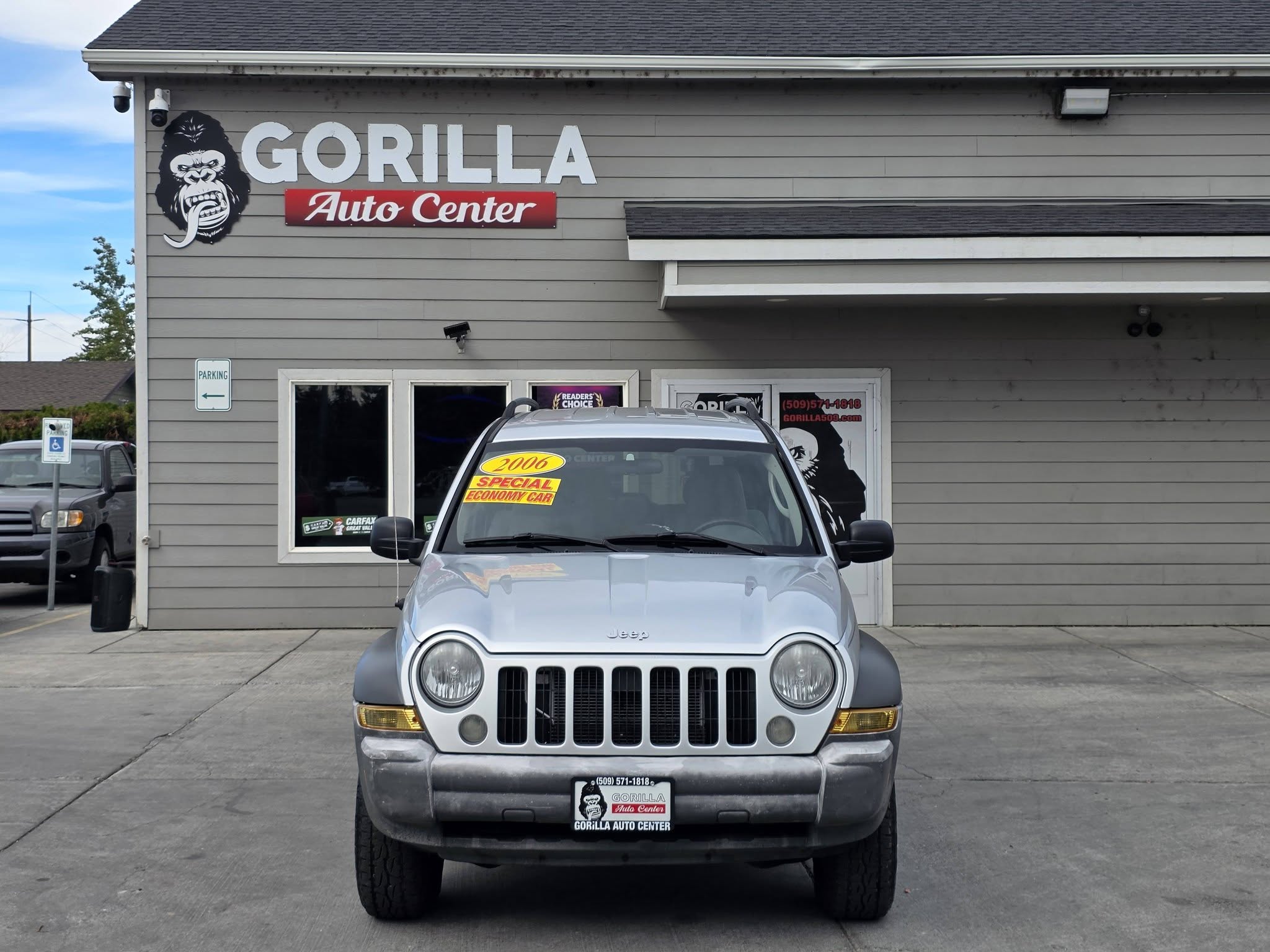 Used 2006 Jeep Liberty 4WD Sport image 2