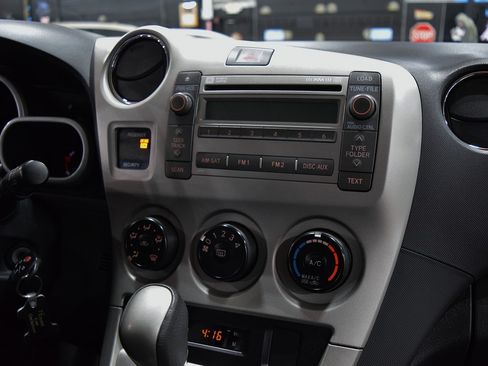 Used 2009 Toyota Matrix S image 27