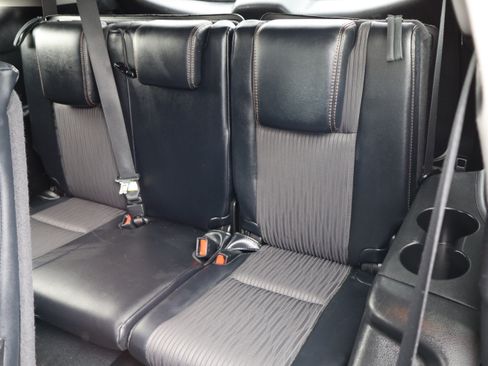 Used 2017 Toyota Highlander AWD LE Plus V6 image 14