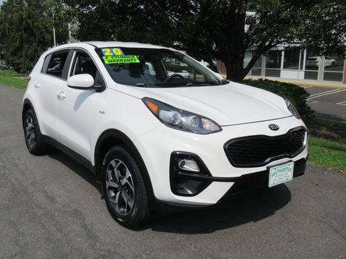 Used 2020 Kia Sportage AWD LX image 1