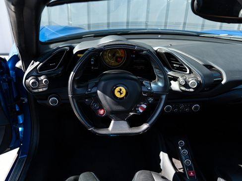 Used 2017 Ferrari 488 Spider RWD image 16