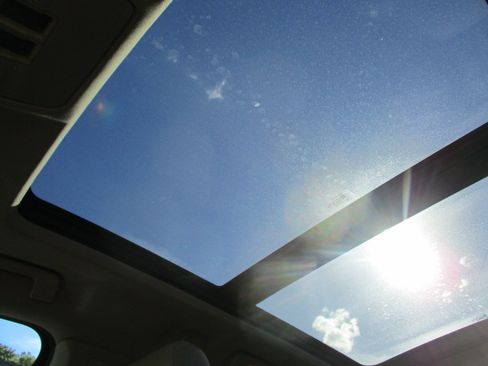 Used 2012 Cadillac SRX Luxury image 38