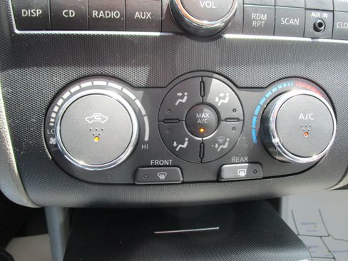 Used 2009 Nissan Altima S FWD image 38