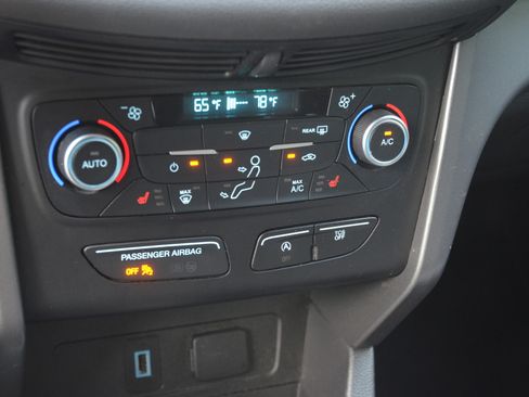 Used 2018 Ford Escape 4WD SE image 19