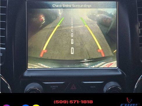 Used 2017 Jeep Grand Cherokee Altitude image 24