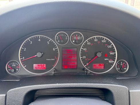 Used 2004 Audi A6 2.7T S line quattro Sedan AWD/4WD image 24