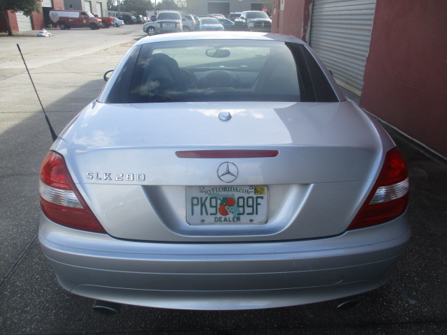 Used 2006 Mercedes-Benz SLK 280 UNAVAIL image 4