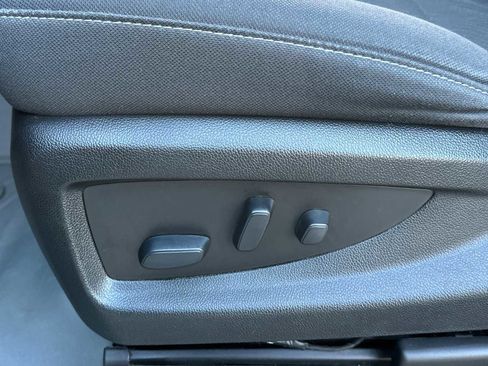 Used 2019 Chevrolet Tahoe LS image 13