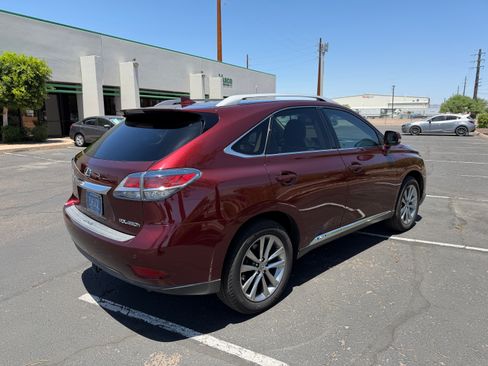Used 2014 Lexus RX 450h AWD image 4